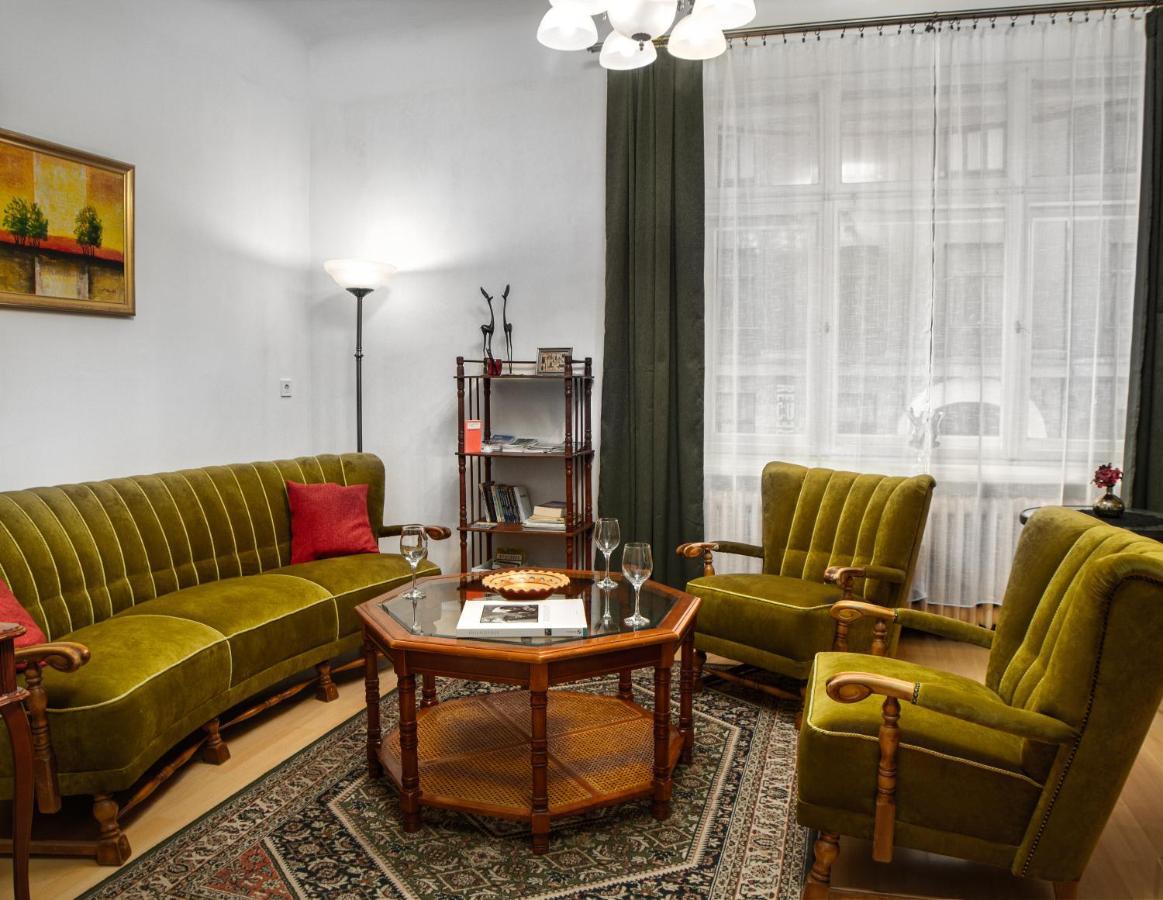Central Perk Apartments Рига Екстериор снимка