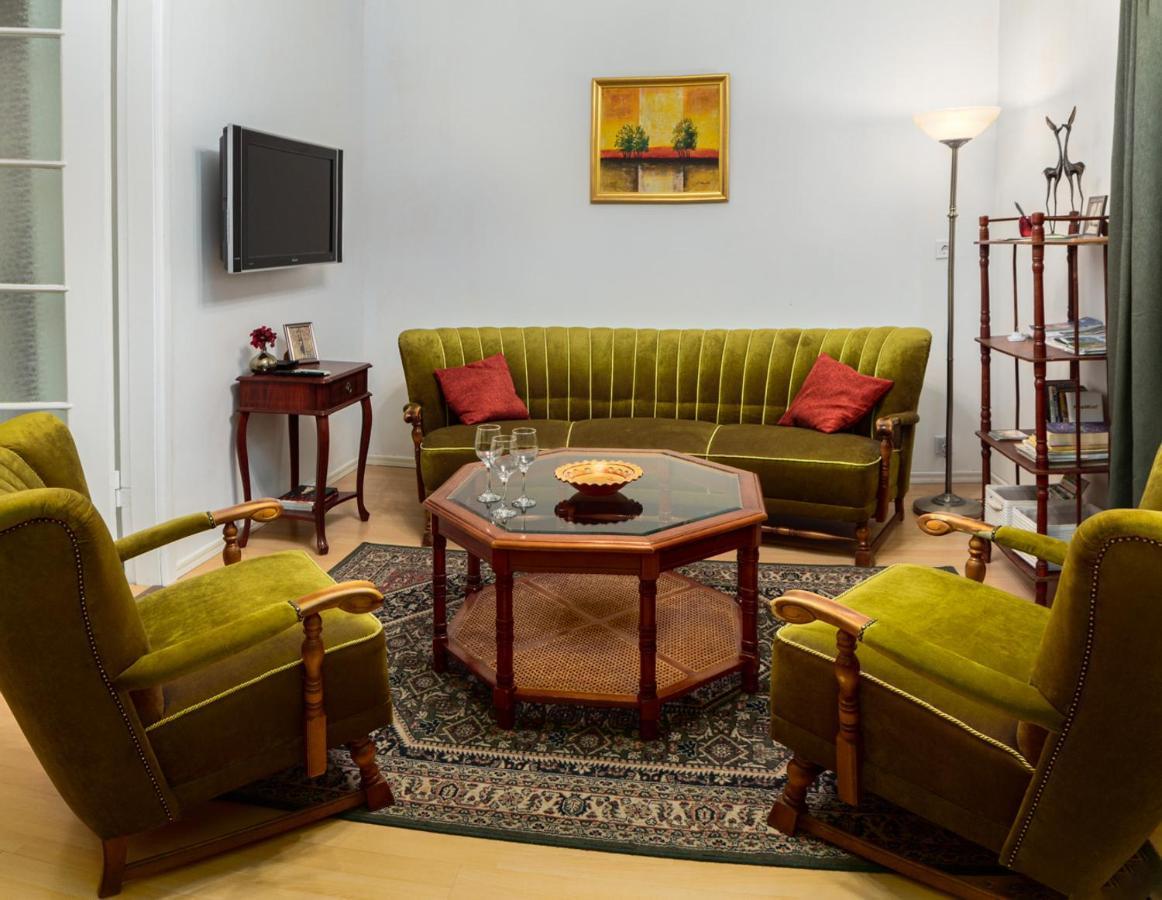 Central Perk Apartments Рига Екстериор снимка